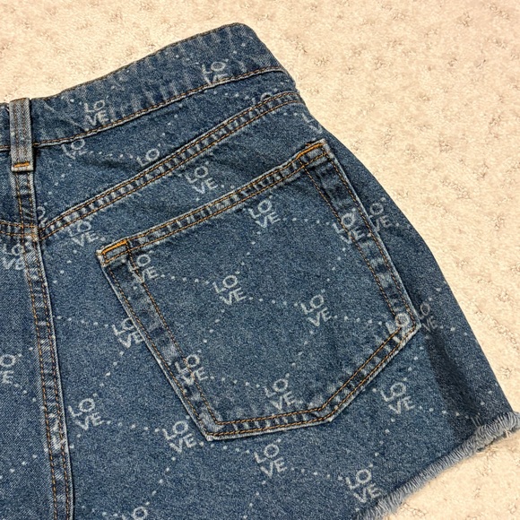 HM Divided Denim Shorts Womens Size 10 Blue Jean High Waist Daisy Dukes Festival - Picture 10 of 11